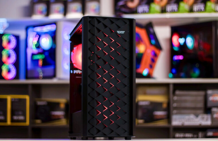 Surinktas žaidimų kompiuteris — korpusas DarkFlash DK351