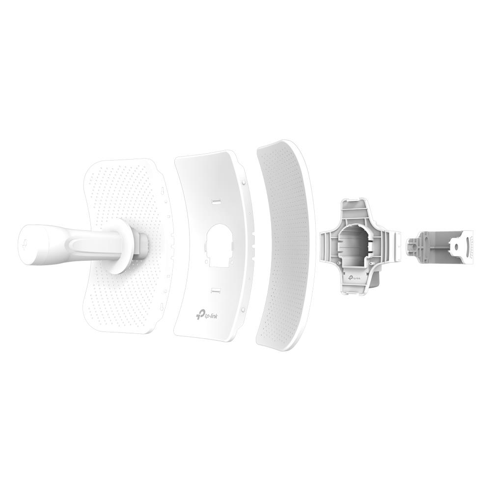 07d1b549-37bd-4a22-a235-5eb21d8f2c58 CPE605 5GHz 150Mbps lauko CPE, šoninis vaizdas su antena ir metaliniu reflektoriumi
