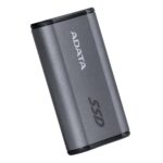 Išorinis SSD ADATA SE880, artimas vaizdas, matomas USB Type-C prievadas
