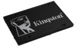 SSD Kingston SKC600 1024 GB, matomas iš šono su SATA3 jungtimi
