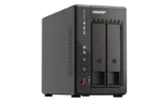 QNAP TS-253E-8G, šoninis vaizdas su dviem diskų skyriais