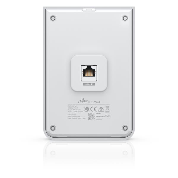 39c9139b-3ba3-4bd8-968b-84de2298664b U6-IW WiFi 6 prieigos taškas, matomas iš šono su antenomis