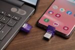 USB atmintinė Kingston DataTraveler DT Micro Duo 3C, matoma iš šono