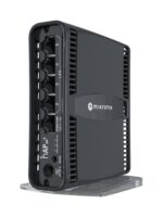 MikroTik hAP ax² C52iG-5HaxD2HaxD-TC, šoninis vaizdas su RJ-45 prievadais