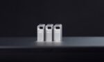 USB 3.2 Flash Drive DataTraveler micro su matiniu paviršiumi ir raktų kilpa