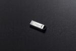 USB atmintinė Kingston DataTraveler Kyson, 256 GB, šoninis vaizdas