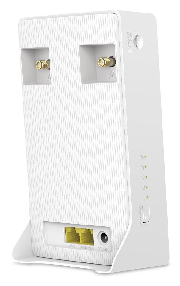 aa7d5ec8-5d5f-4a5d-8744-1dcb77da4410 Maršrutižatorius MB110-4G su išorine antena, matomas iš šono