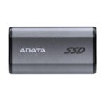 Išorinis SSD ADATA SE880, 500 GB, matomas iš šono su USB-C jungtimi