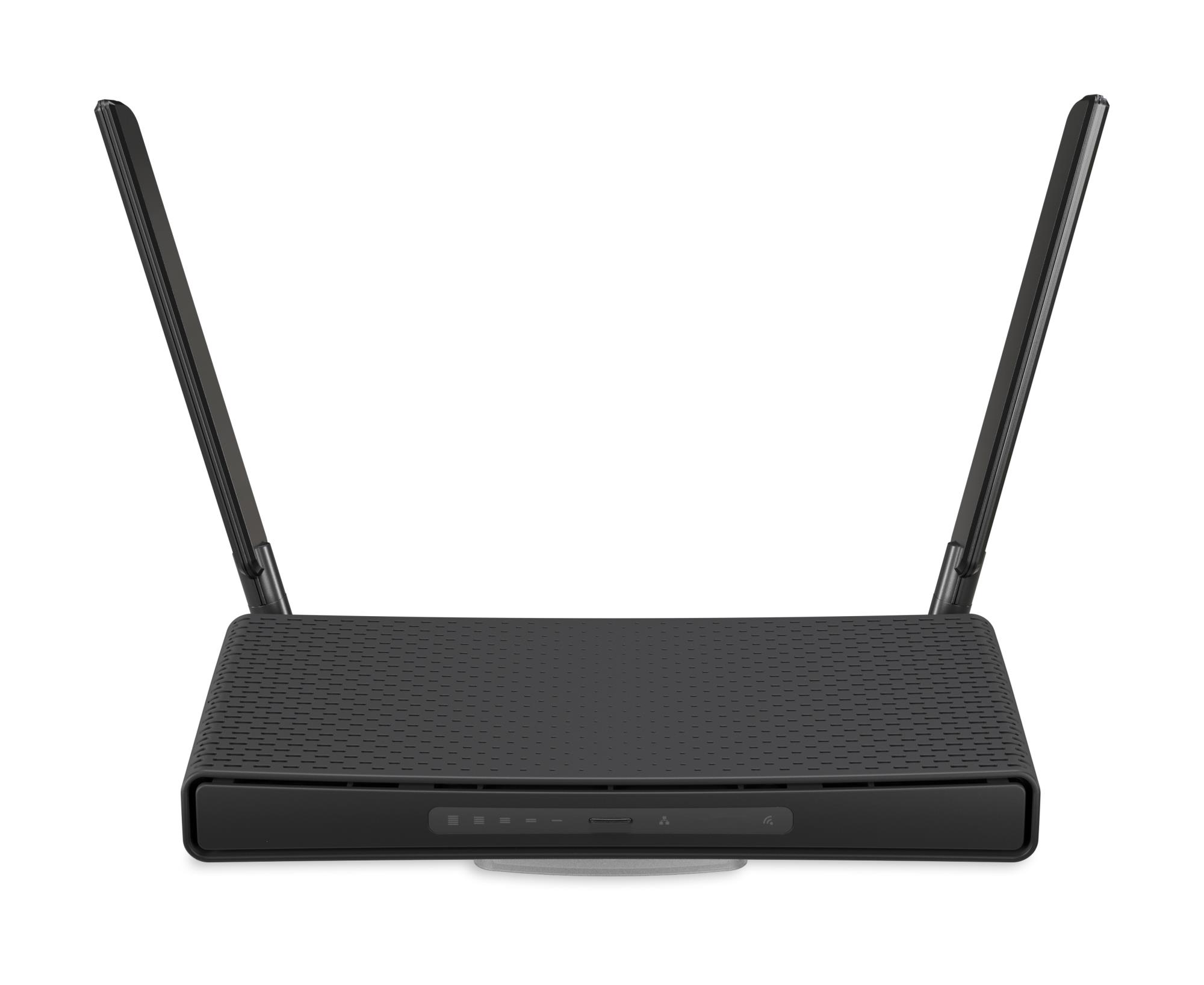 8f72435a-88f4-4d86-8d64-963513450189 MikroTik hAP ax³, galinis vaizdas su išorinėmis antenomis ir jungtimis