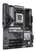 Motininė plokštė Gigabyte B850 EAGLE WIFI6E, šoninis vaizdas su jungčių išdėstymu