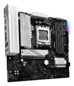 Motininė plokštė ASRock B850M PRO RS, matoma iš šono, su ryškiais jungčių išdėstymais