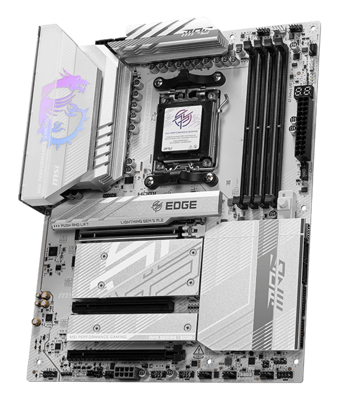c65dc57d-45b9-4afb-bf90-a549277f6d05 Motininė plokštė MSI MPG B850 EDGE TI WIFI, viršutinė perspektyva su jungčių išdėstymu