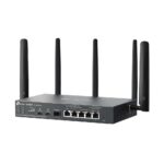 TP-LINK ER706WP-4G galinis vaizdas su 4-portų PoE+ jungtimis