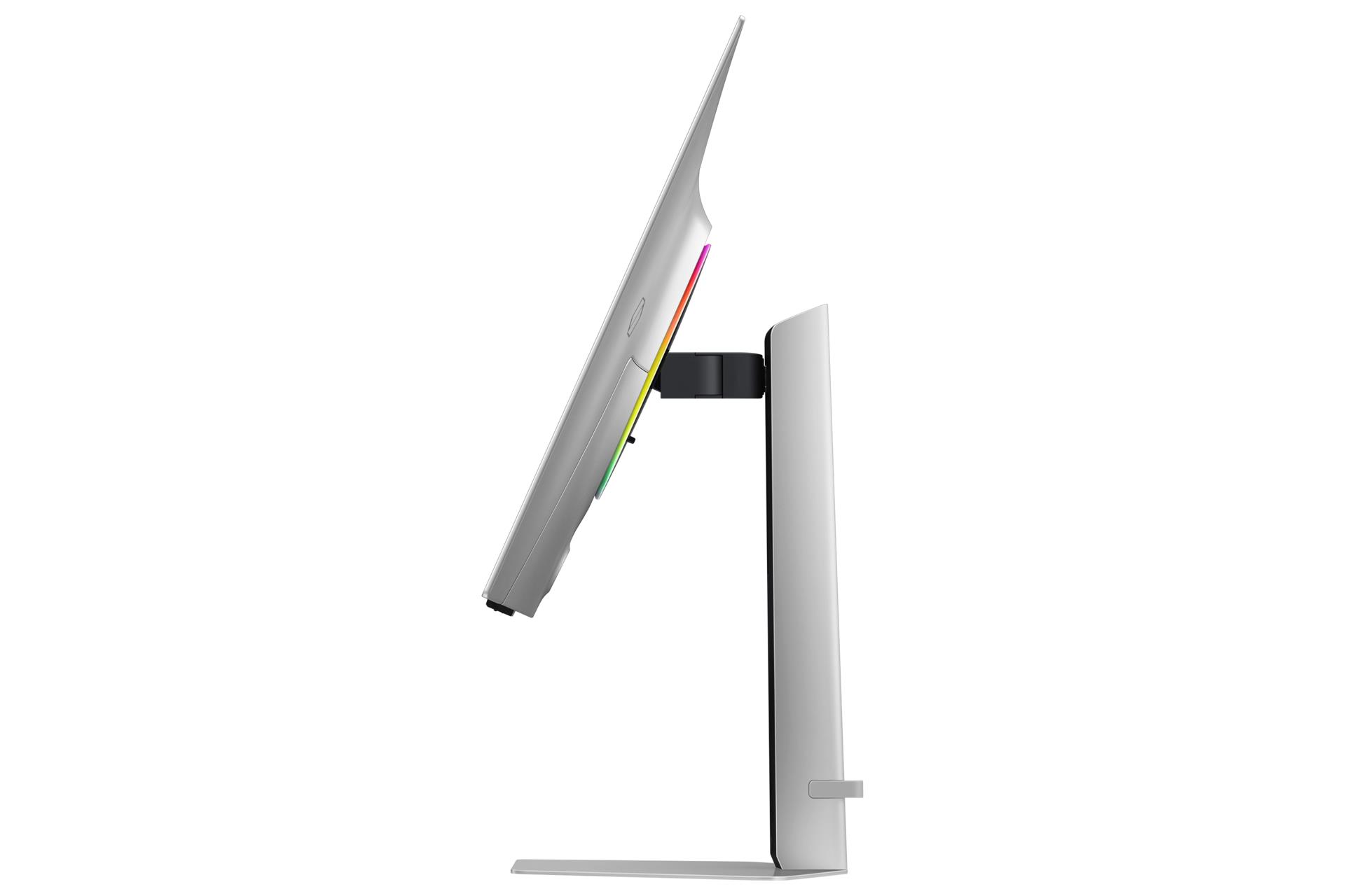 dfa66b13-5982-42ae-8c1b-bd97ceda7f70 Monitorius Samsung LS32FG810SUXEN, šoninis vaizdas su reguliuojamu aukščiu