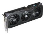Vaizdo plokštė Gigabyte Radeon RX 9060 XT, šoninis vaizdas su HDMI ir DisplayPort prievadais