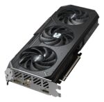 Vaizdo plokštė Gigabyte Radeon RX 9060 XT, šoninis vaizdas su prievadų išdėstymu