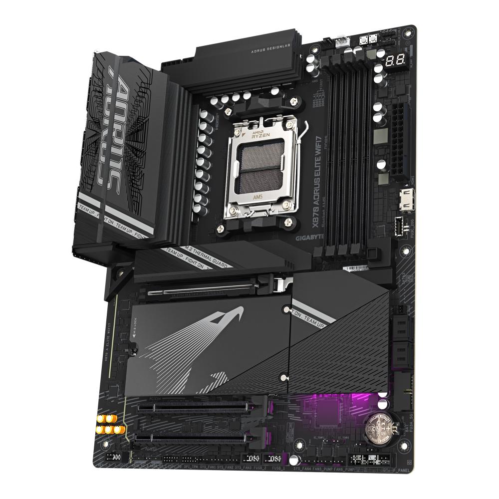 0882b1d1-f9f2-4e9f-8dc8-9edd1e3d122d Motininė plokštė GIGABYTE X870AELITEWIFI71.1, šoninis vaizdas su atminties lizdais
