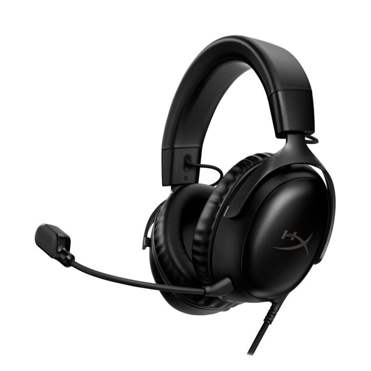 Ausinės HyperX Cloud III su juodu korpusu