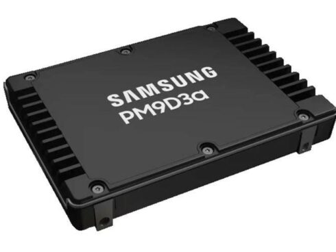 SSD SAMSUNG SSD series PM9D3A 1.92TB PCIe Gen5 NVMe Write speed 3500 MBytes/sec Read speed 12000 MBytes/sec Form Factor 2,5" MZWL61T9HFLT-00AW7