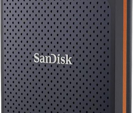 External SSD SANDISK Extreme Pro 4TB USB-C Write speed 2000 MBytes/sec Read speed 2000 MBytes/sec SDSSDE81-4T00-G25