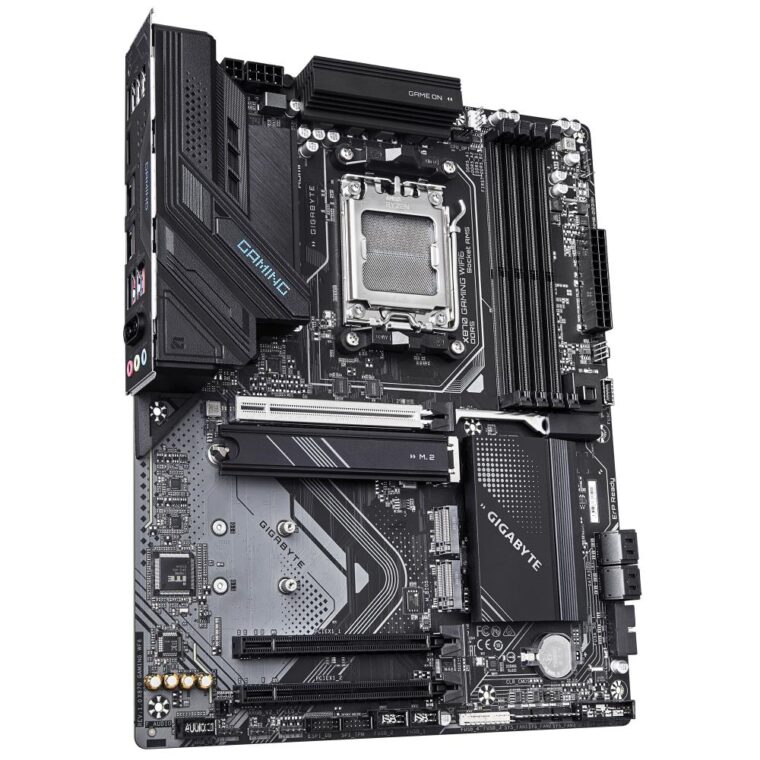GIGABYTE X870 GAMING WF6 motininė plokštė su AMD AM5 ir DDR5 atmintimi
