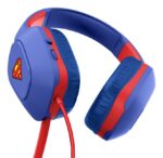 Ausinės GXT415SM ZIROX/SUPERMAN 25738 iš šono, rodo ausinių dizainą ir spalvas