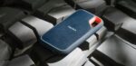 External SSD SANDISK BY WESTERN DIGITAL Extreme 2TB USB-C Write speed 1000 MBytes/sec Read speed 1050 MBytes/sec SDSSDE61-2T00-G25