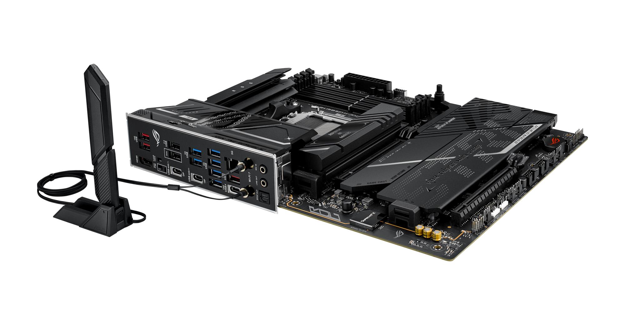 2f67dc5f-ef86-4920-b5c4-6036b1b4d386-1 Motininė plokštė ASUS ROG STRIX X870E-H su matomais DDR5 atminties lizdais