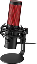 Mikrofonas HyperX QuadCast 2, juodas, matomas iš šono su apšvietimu