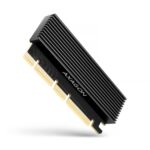 AXAGON PCEM2-XS PCIe NVMe M.2 adapter su aušintuvu