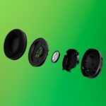 Ausinės HyperX CloudX Stinger 2 juodos spalvos, šoninis vaizdas su mikrofonu