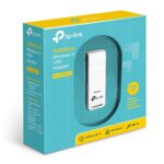 Adapterio TP-LINK TL-WN821N šonas, rodantis USB jungtį ir anteną