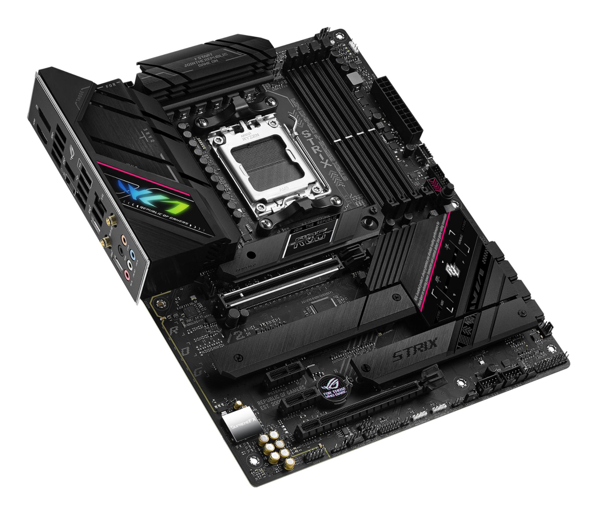 87ed961e-18bc-475d-bbc4-cd4a44de82ef Mainboard ASUS AMD B650 SAM5 ATX Memory DDR5 Memory slots 4 2xPCI-Express 4.0 1x 1xPCI-Express 4.0 16x 1xPCI-Express 5.0 16x 3xM.2 1xHDMI 1xDisplayPort 4xUSB 2.0 6xUSB 3.2 2xUSB-C 1xRJ45 5xAudio port STRIXB650E-FGAMINGWIFI