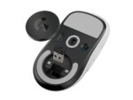 Pelė Logitech WRL PRO X balta, matoma iš šono su mygtukais
