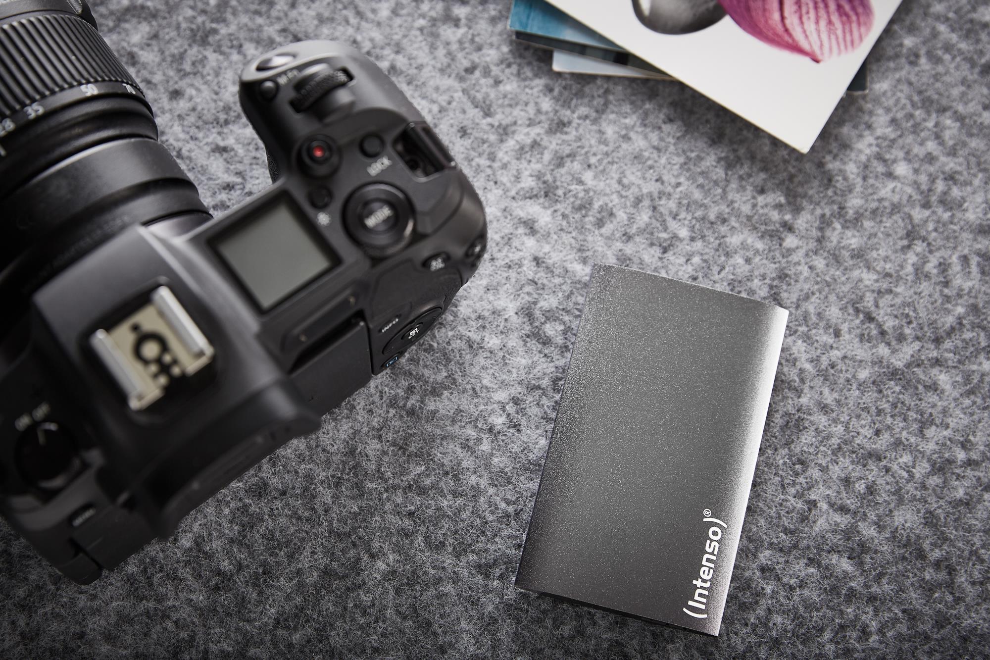 8cbb1dd6-a40c-4ea4-b7df-1302ec00044f External SSD INTENSO 128GB USB 3.0 1,8" 3823430