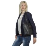 NB CASE ORLY 15.6"/8991 BLACK RIVACASE
