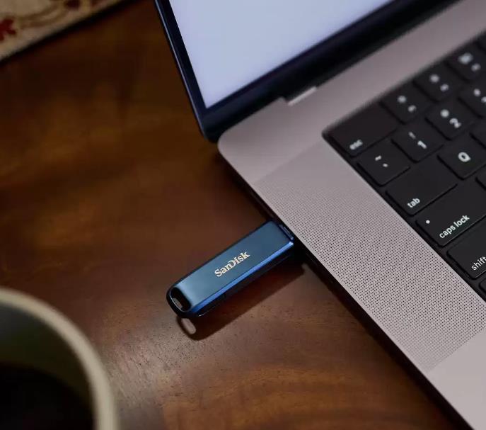 ac6f72cb-fa8a-4ba3-b832-0ba48bdc5a7e MEMORY DRIVE FLASH USB-C 64GB/SDIXD0N-064G-GN6NN SANDISK