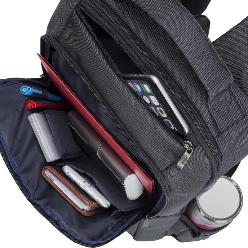 b8388c22-226c-4329-a2b1-b0fbd811c335 NB BACKPACK CENTRAL 15.6"/8262 BLACK RIVACASE