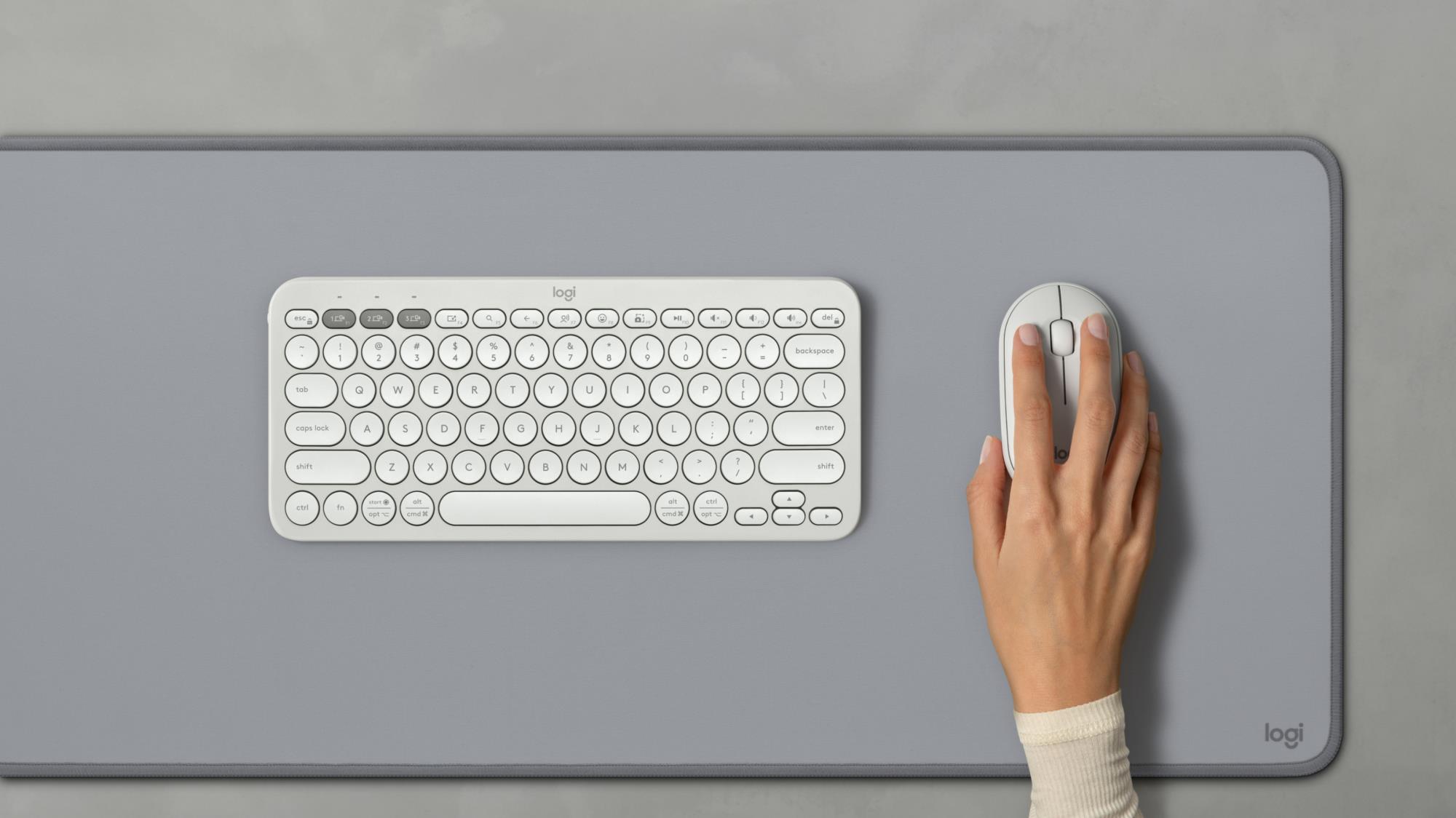 ccf0cfd6-e4d1-4189-a1fc-b91ae1d38dca Pelė Logitech M350S balta, matoma iš šono su mygtukais