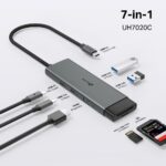 Adapterio priekis su septyniais USB-C prievadais ir HDMI jungtimi