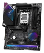 Motininė plokštė ASROCK X870 Riptide WiFi, matoma iš šono su jungčių išdėstymu