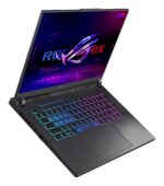 Nešiojamas kompiuteris ASUS G614PR su atidarytu ekranu, rodančiu Windows 11