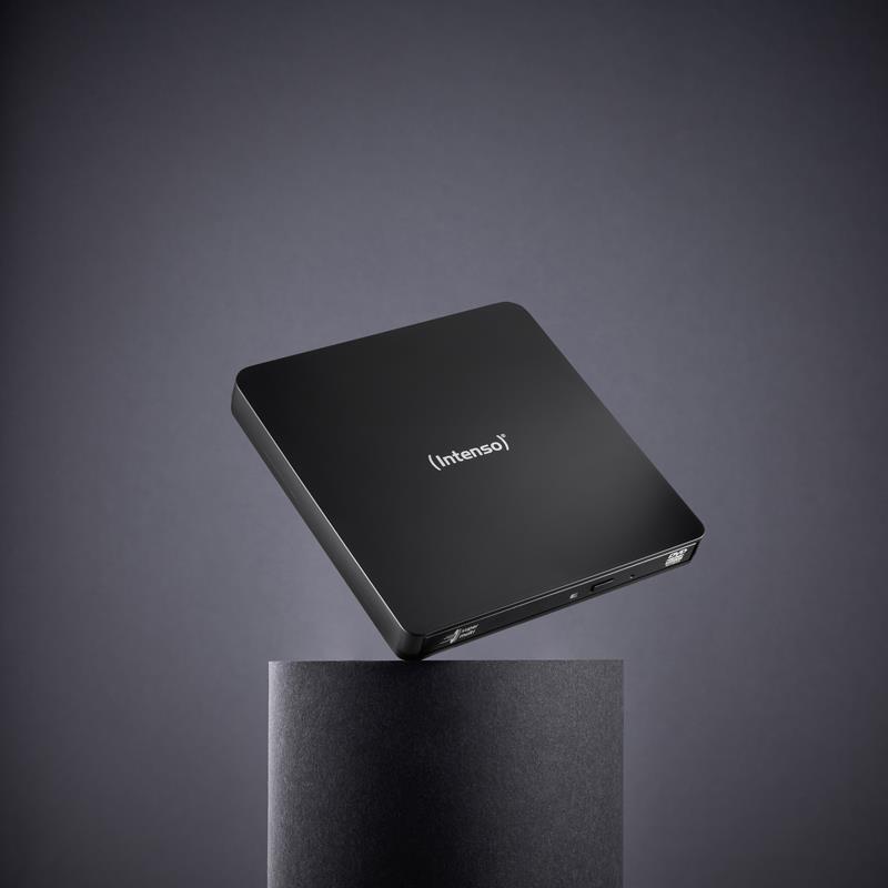 3a485d4a-66ba-4902-9a17-0f6e6ab9f486 Išorinis DVD RW įrenginys Intenso, matomas iš šono, su USB 3.2 jungtimi