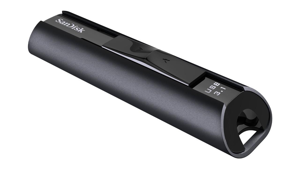 4d3ebf87-5333-4189-8e17-0ccffe7d15eb SanDisk USB 3.1 128GB atidarytas, matomas jungčių išdėstymas