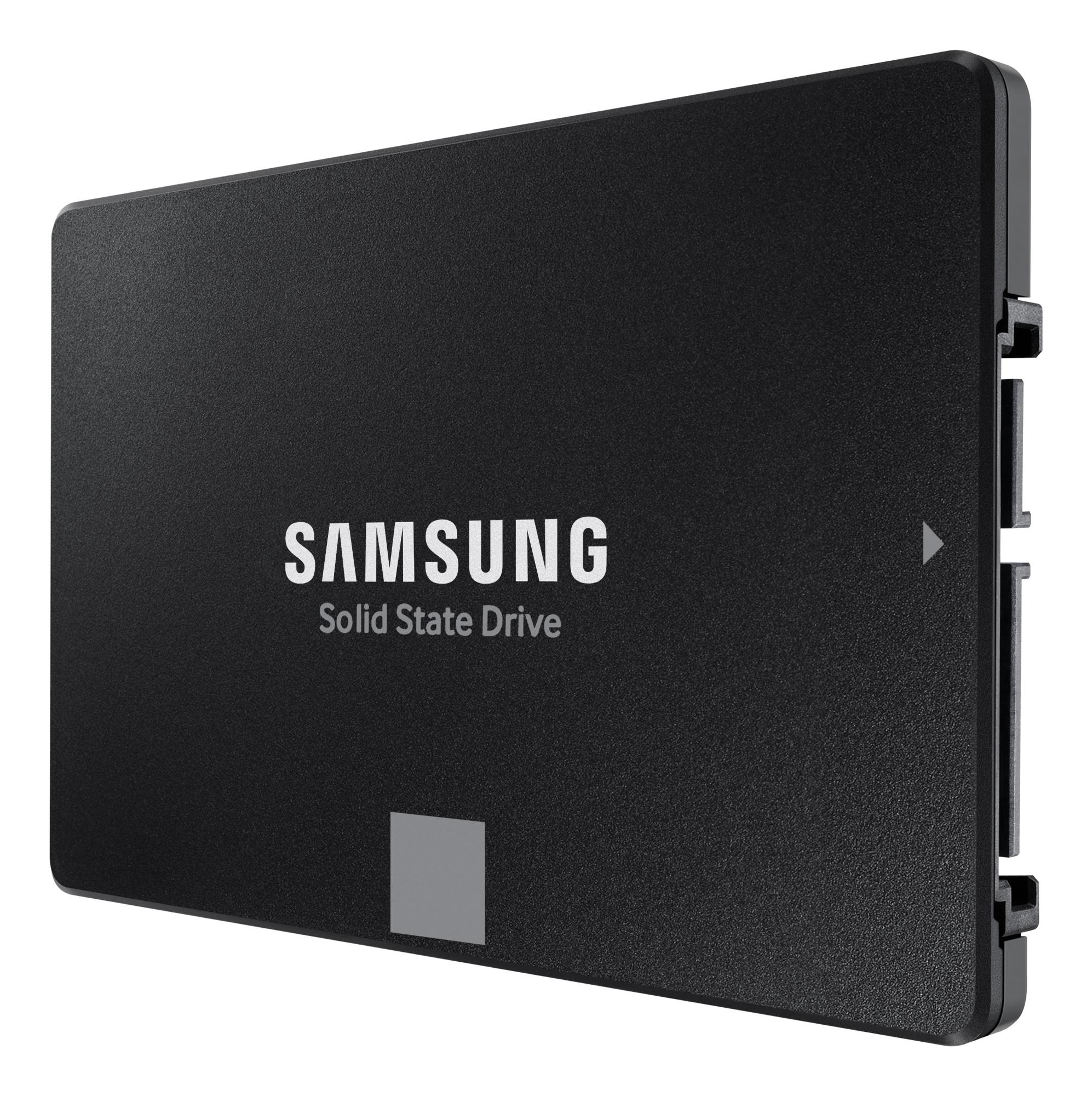 6281d75f-06a4-4401-9db9-9d2987e2772e SSD 8TB 6GB/S 870 EVO, šoninis vaizdas su jungtimis ir etiketėmis