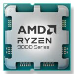 AMD Ryzen 7 9850X3D procesorius, matomas iš šono su lizdu AM5