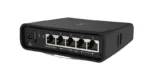 Access Point hAP AC2, vaizdas iš šono, matomi Ethernet prievadai