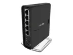 Access Point hAP AC2, vaizdas iš šono su matomais Ethernet prievadais