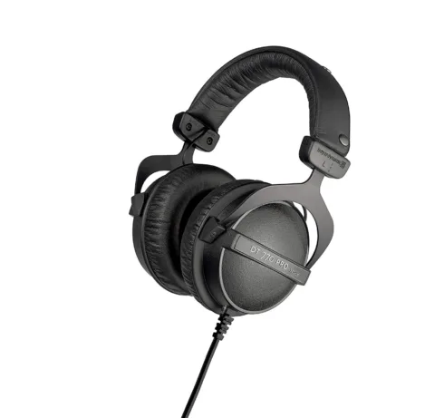 Beyerdynamic   Wired   DT 770 PRO 32   Wired   On-Ear   Noise canceling