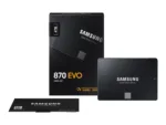 SSD 870 EVO 4000 GB, matomas iš šono su SATA III jungtimi